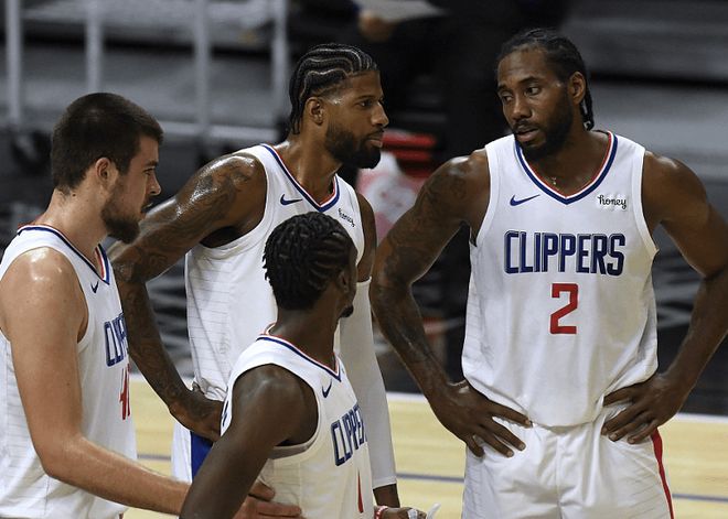 官方：原助理教练彼泽森出任谢周三新帅（官宣：前助教彼泽森接任谢周三主帅）