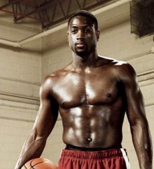 上海全运名单：一队边攻太差，难进四强！二队要夺冠看二传表现（上海全运名单出炉：一队边攻短板难闯四强，二队争冠关键在二传发挥）