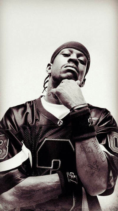 保罗超越费舍尔升至NBA常规赛胜场数历史第九位（保罗常规赛胜场数超越费舍尔，跻身NBA历史第九位）