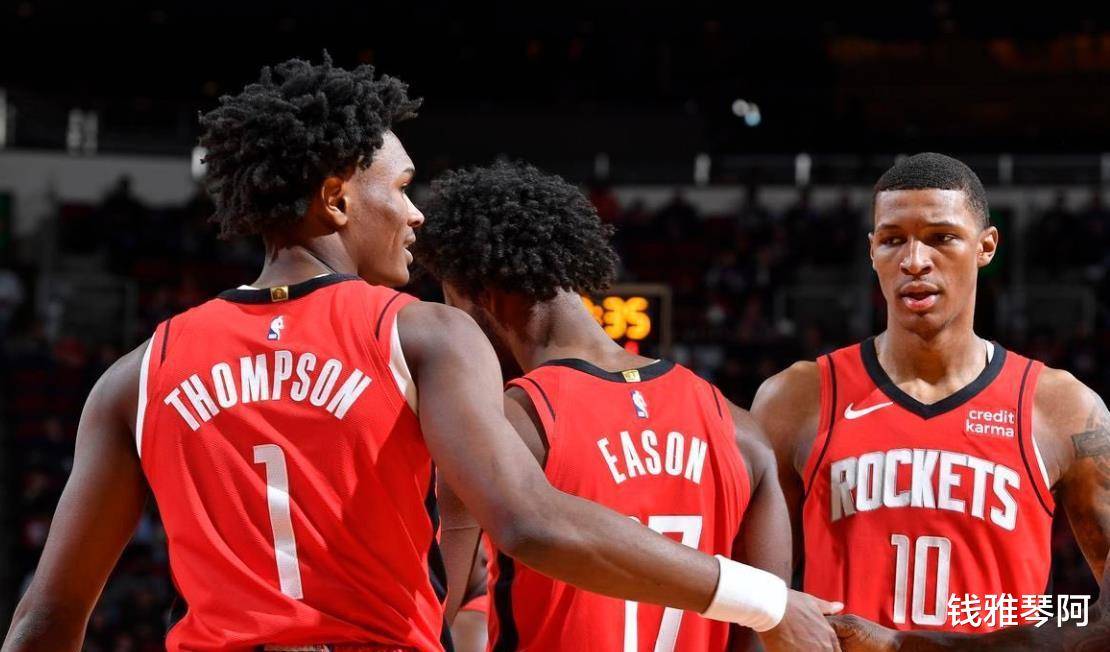 2025中超射手榜：法比奥金靴，卡扎和莱昂纳多分列二三名（2025中超射手榜出炉：法比奥加冕金靴，卡扎、莱昂纳多分居二三位）