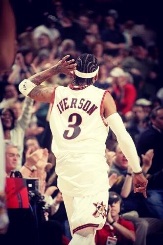 利物浦客胜国米止颓势，主角仍是不在场的萨拉赫（利物浦客场击败国米止住颓势，焦点仍是缺席的萨拉赫）