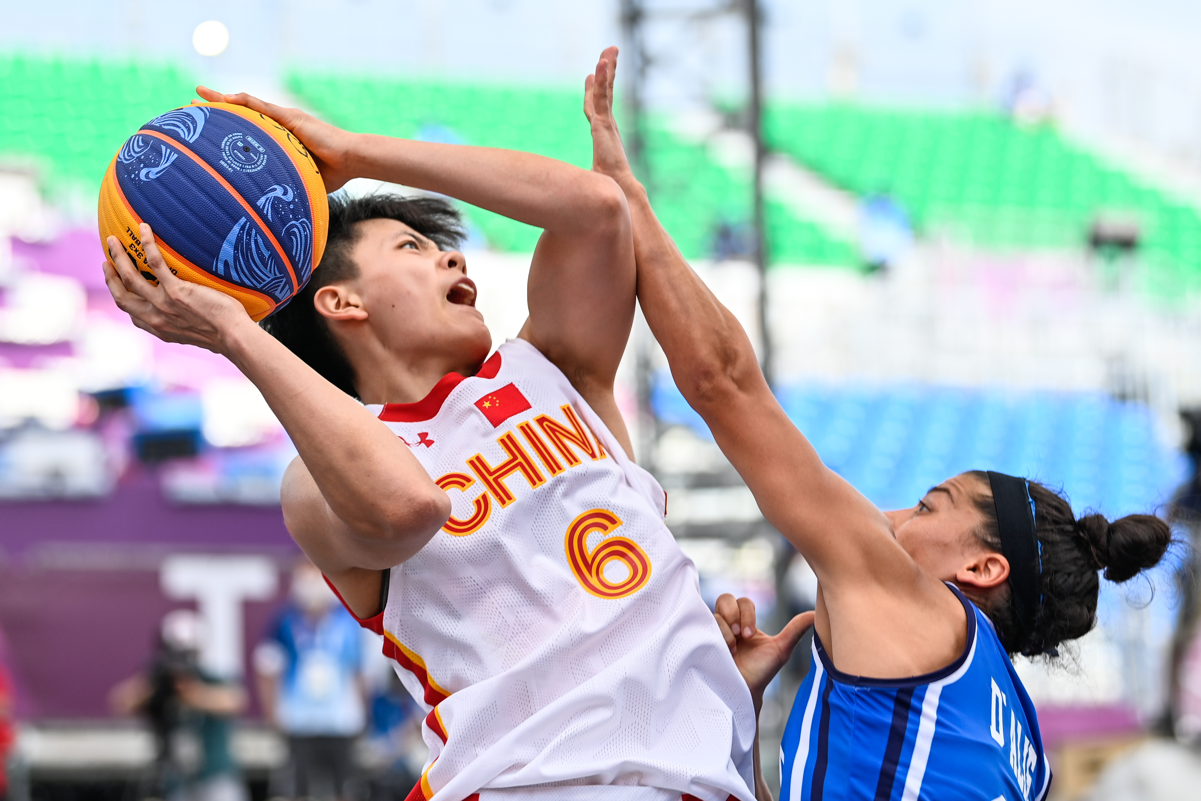 10天前被火箭裁掉！媒体人：新疆签下新外援凯文·哈里斯（火箭裁员仅十天后，媒体人称新疆签下新外援凯文·哈里斯）