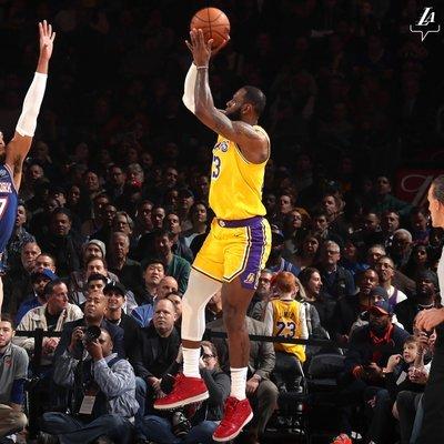 马里奥-苏亚雷斯：巴列卡斯不像西甲球场，像第三世界的球场（马里奥-苏亚雷斯：巴列卡斯更像第三世界球场，而非西甲场馆）