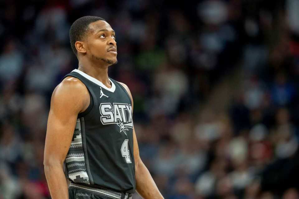 23岁坎邦吉东京夺冠奖金+代言超330万 已瞄准12秒12世界纪录（23岁坎邦吉东京封后 奖金代言破330万 剑指12秒12世界纪录）