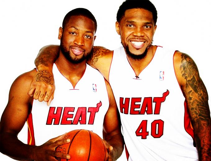 替补球员关键时刻得分逆转比赛（替补发威关键得分助队逆转取胜）